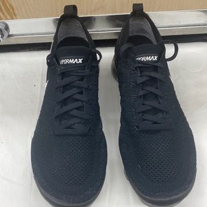 Nike Air VaporMax Flyknit 2 'Black' 2018 men's size 12.KEA